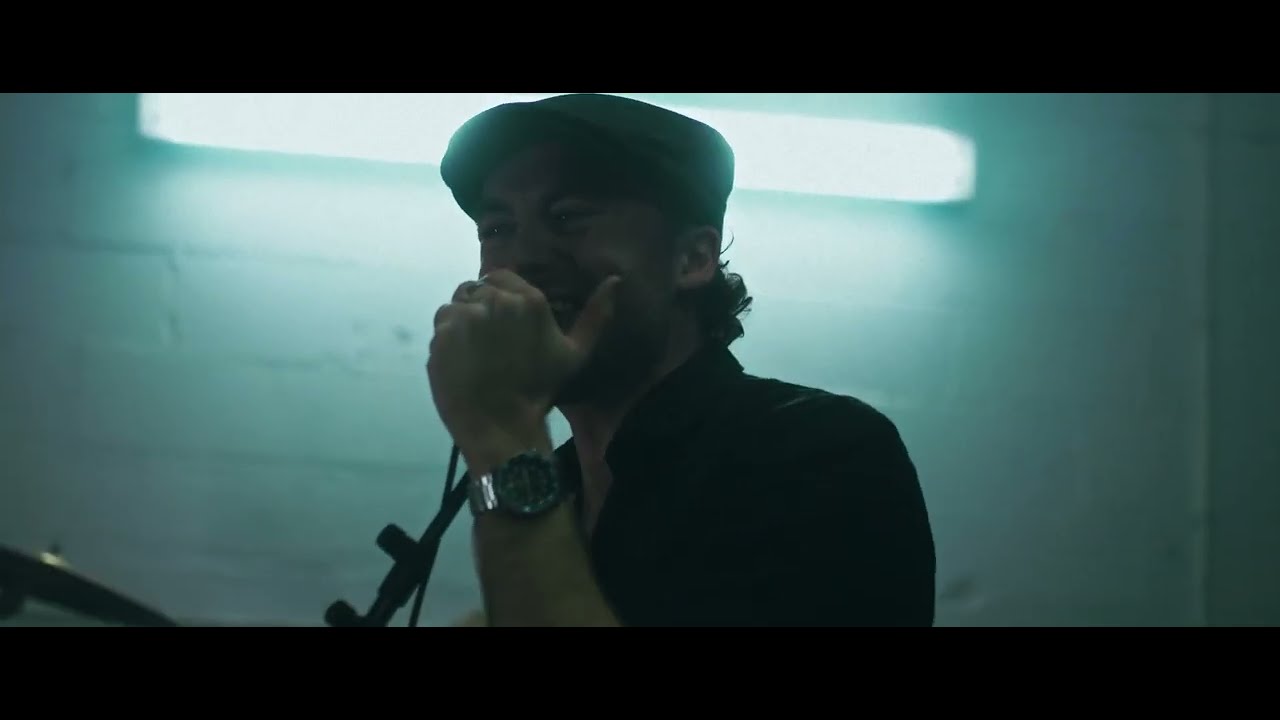 MALCOM - Hard Working Blues (Official Music Video)