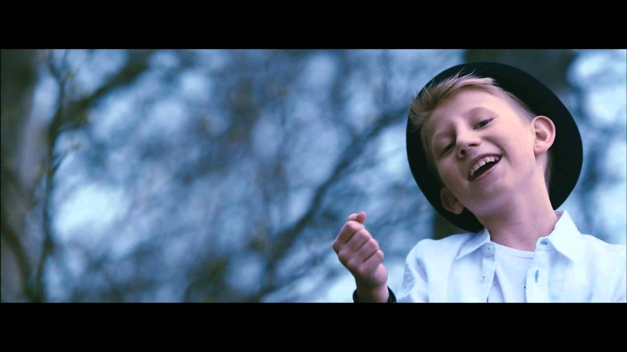 [KIDSing] Tatu Sandvik - Missä muruseni on (Official Music Video)