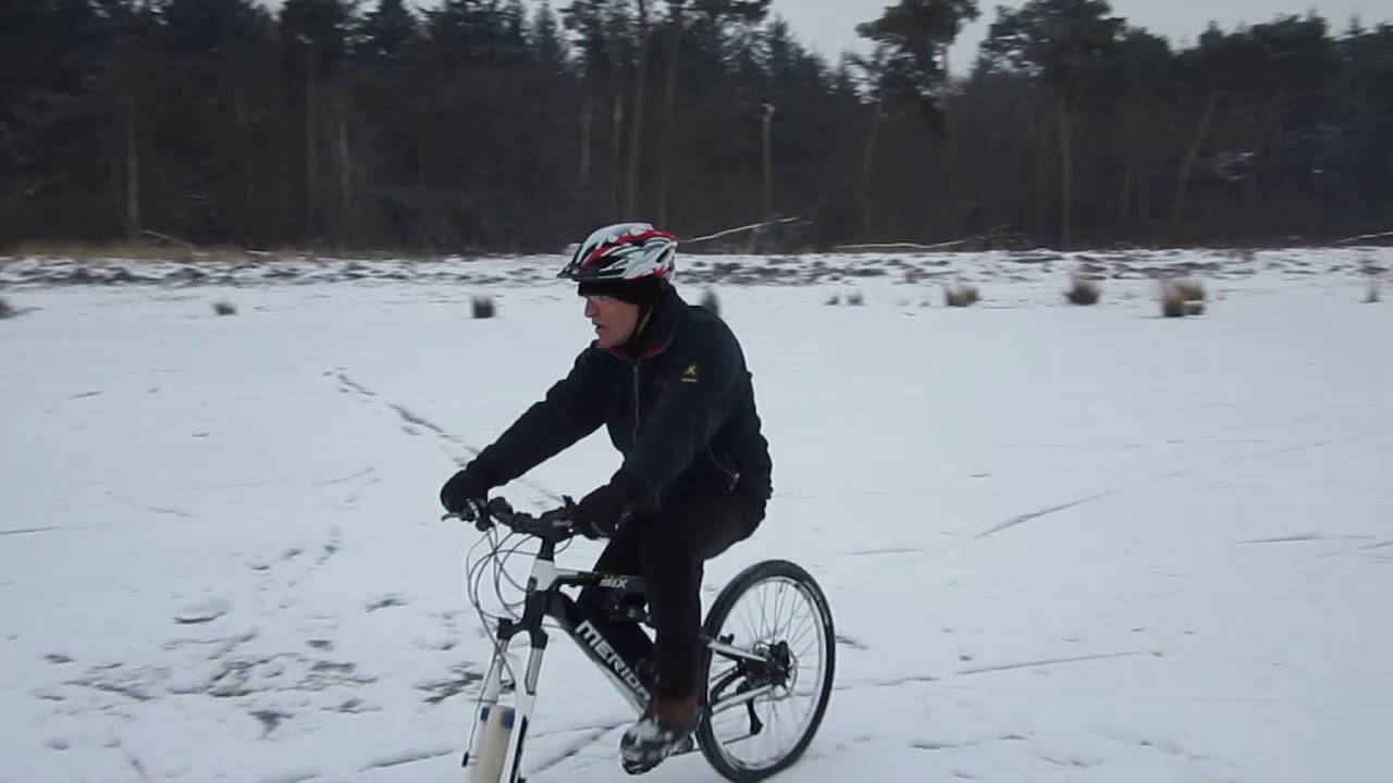 ijsfietsen op t buntven in deurne