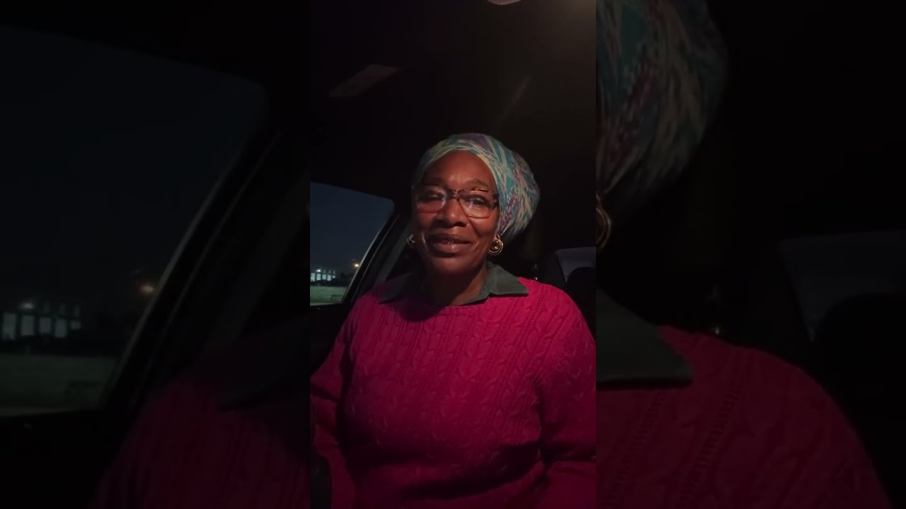 RASTA QUEEN $treasie1 is live!