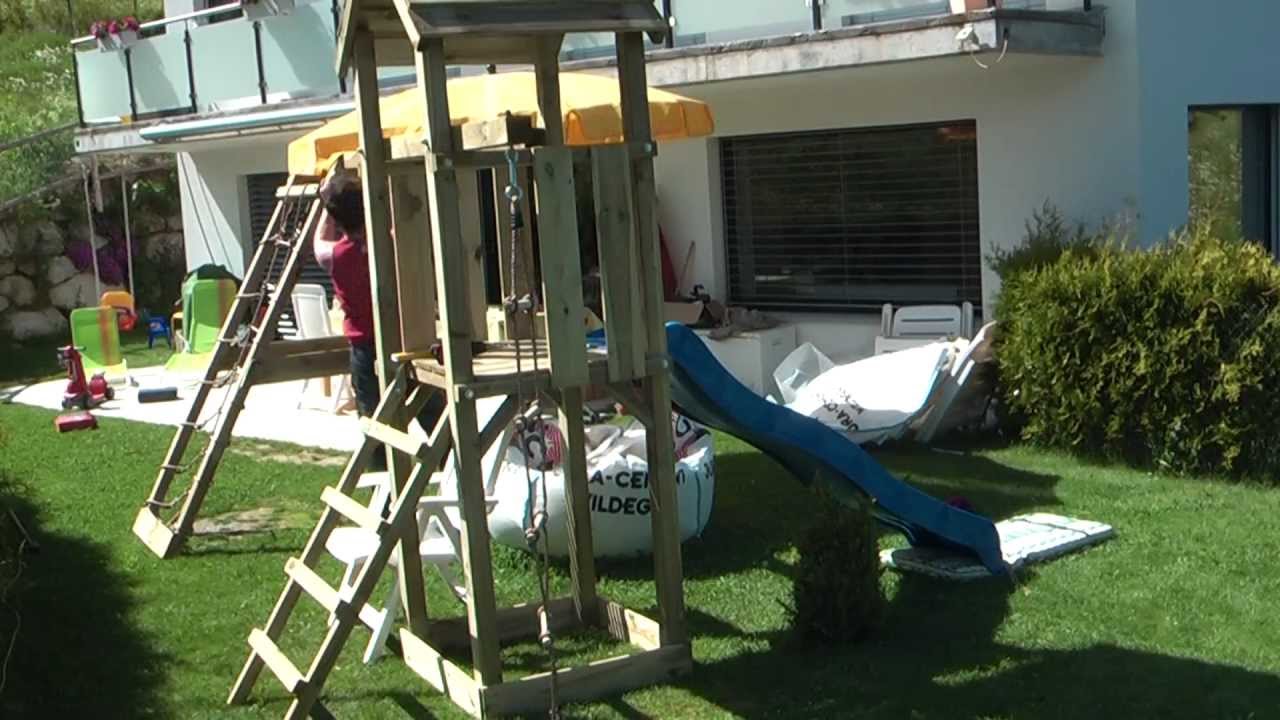 Spielturm Aufbau in 15 Minuten