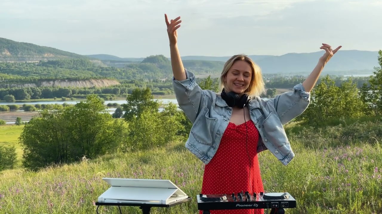 Lady Lerush   Golden Hour Mix
