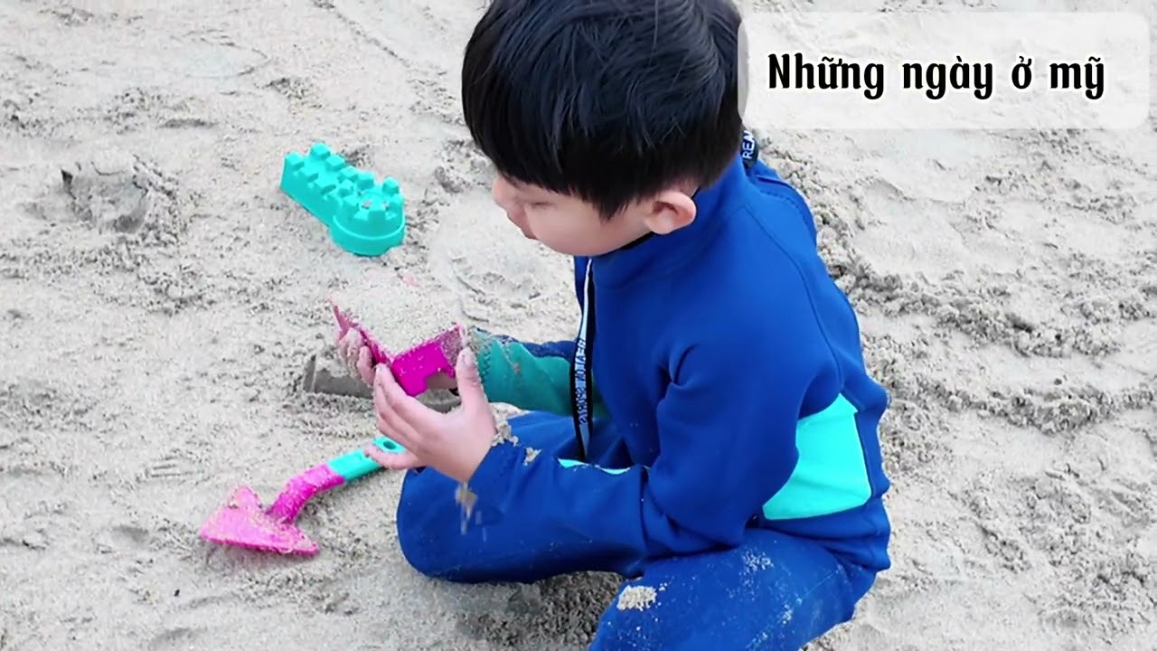 Khám Phá Bờ Biển Có Tác Phẩm Điêu Khắc Trên Vách Núi 