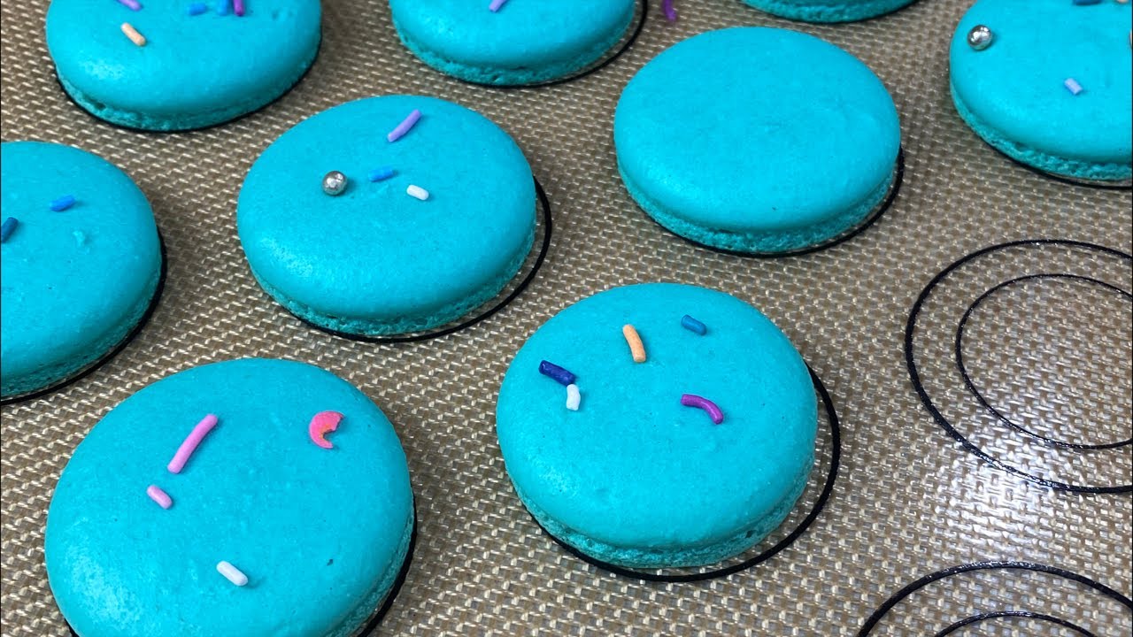 Making macarons purely from egg white powder— will it work?