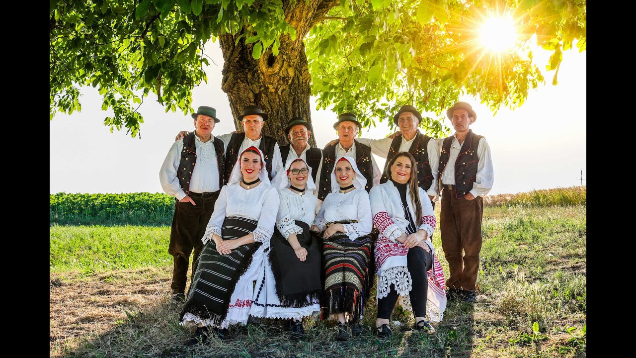 MPS ''Šokadija'' feat . Art Voice i Marija Pavković - Snaša  -   Ne dam ovaj, komad plavog neba