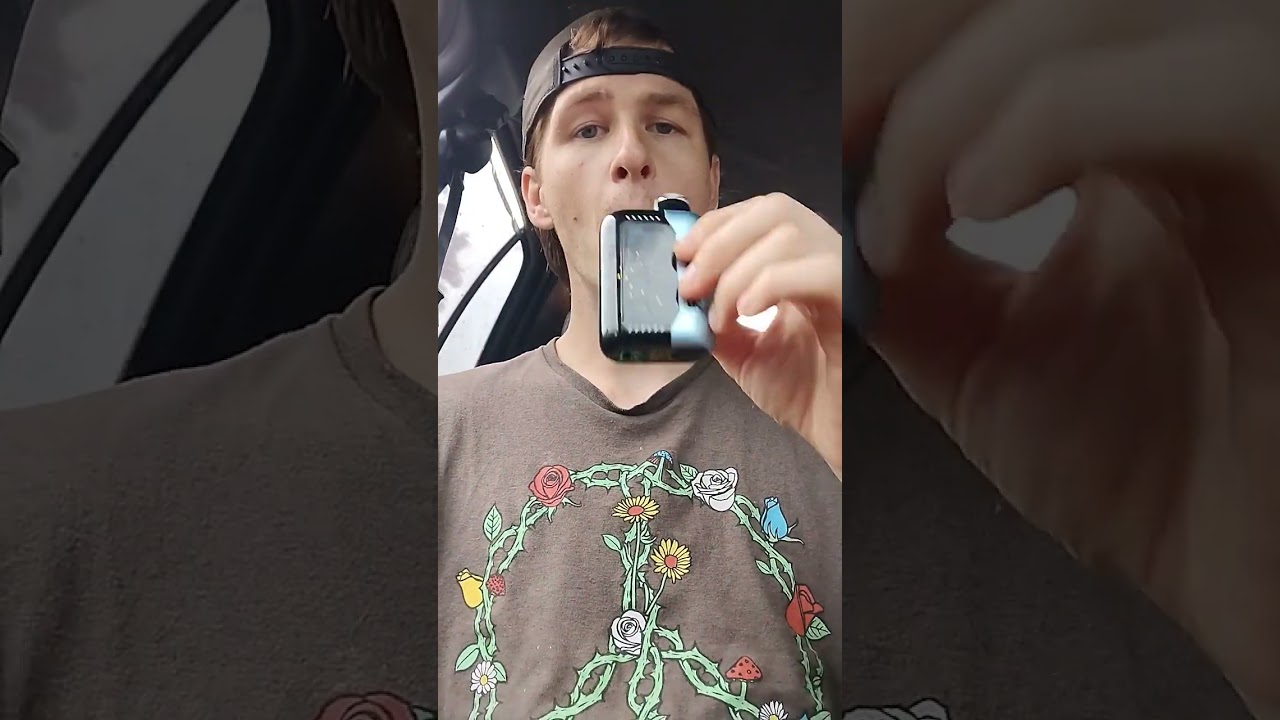 GEEK BAR Pulse X review.   flavor - Sour fcuking Fab #review #fyp #shorts #vapelove