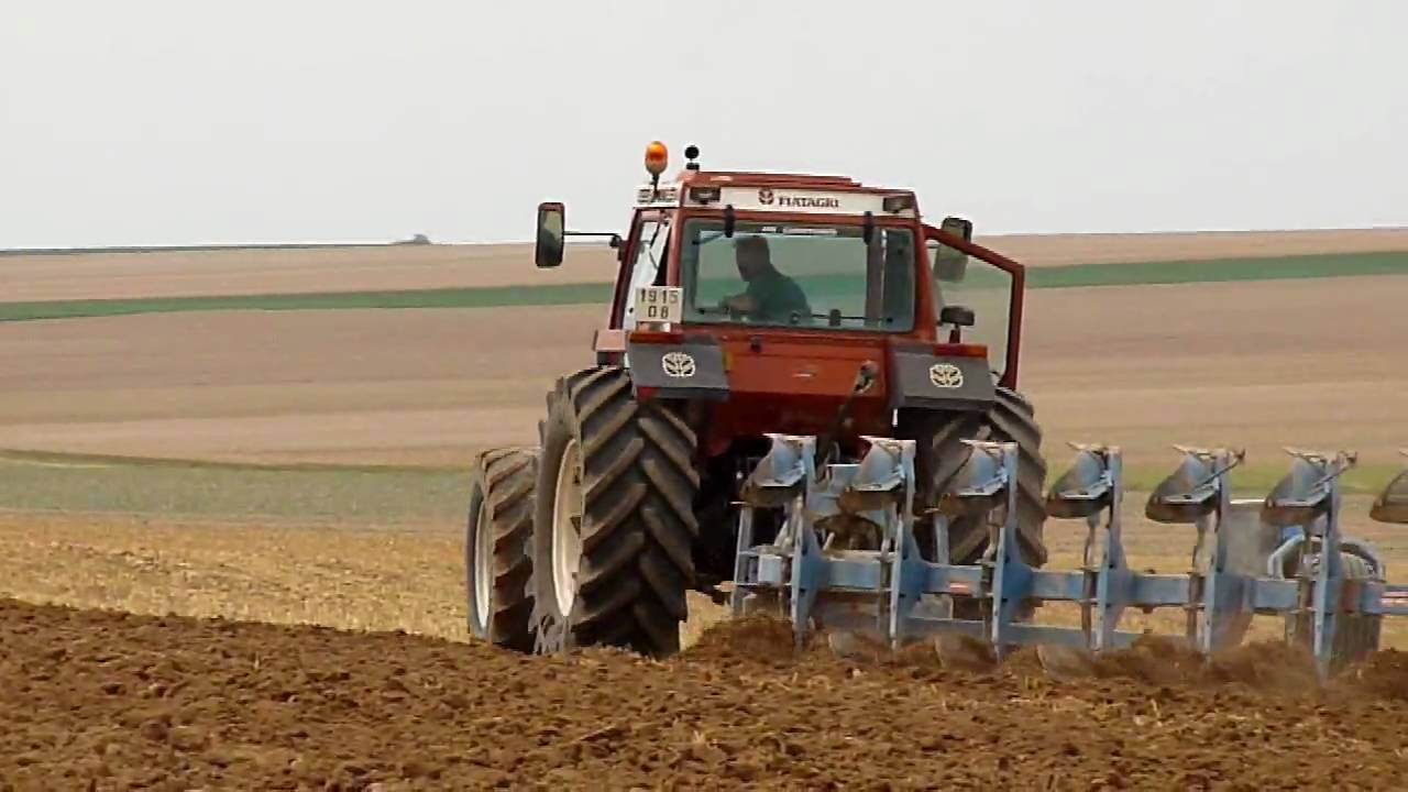 Seeding in France with Fiatagri