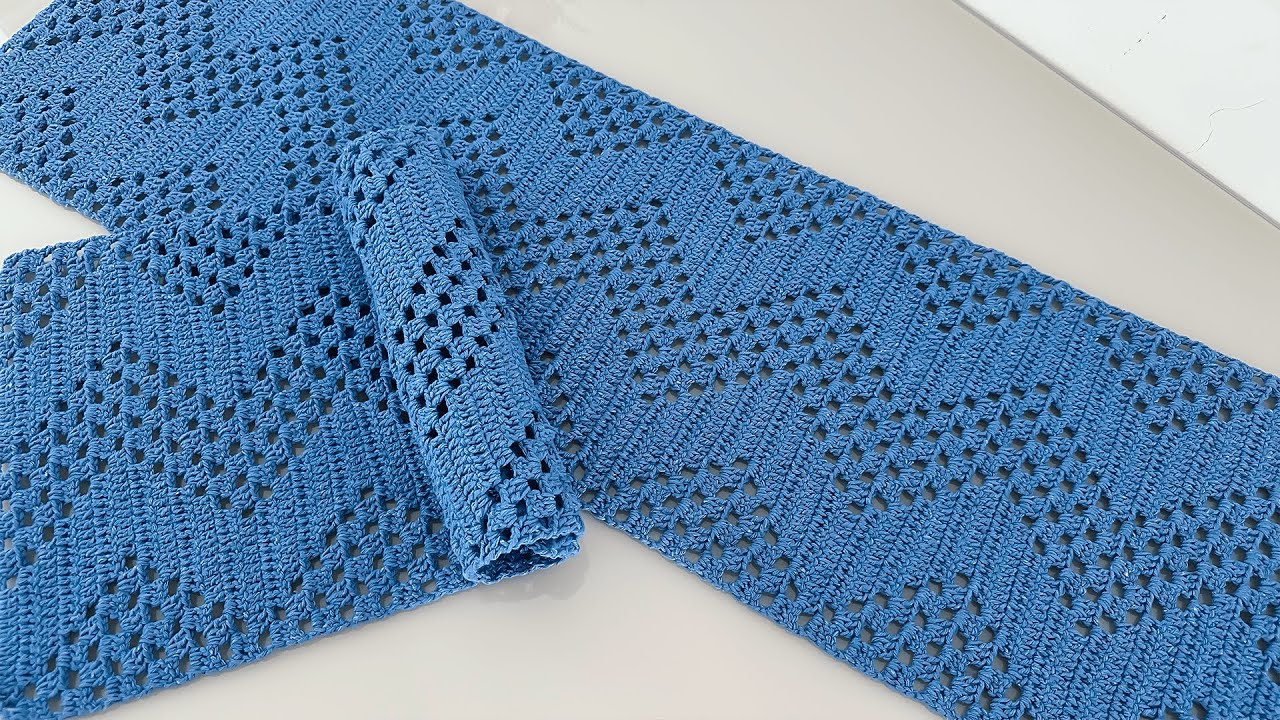 Base para tapete ou passadeira Zig-Zag Duplo Croch&ecirc; Simples