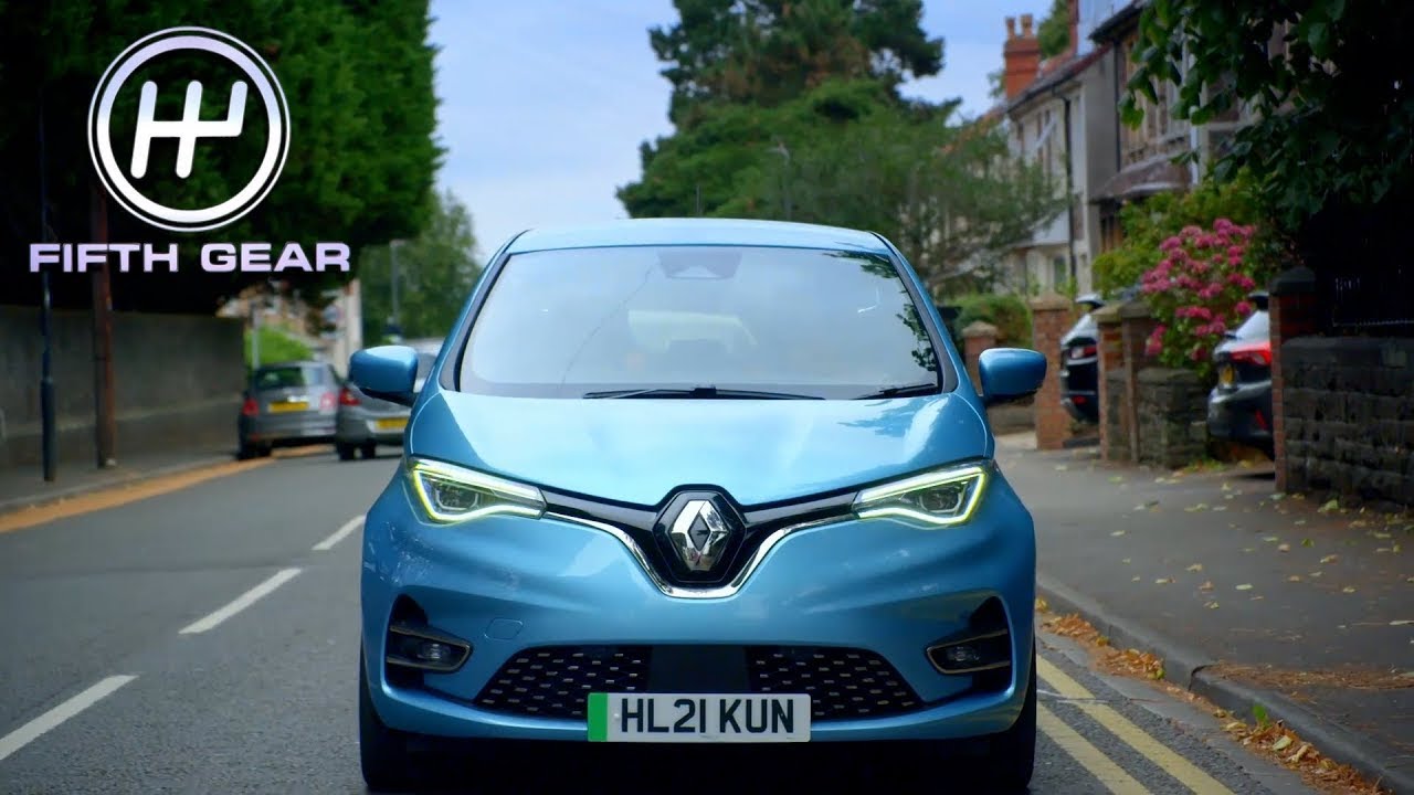 Renault Zoe - Taking the EV Plunge...Can we change your opinion on electric cars? | Fifth Gear