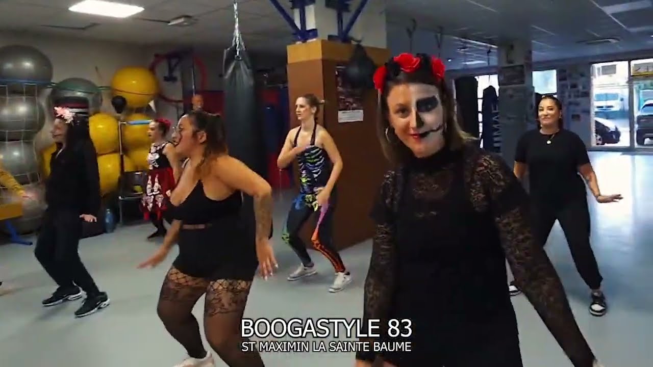 BGS 83 HALLOWEEN COURS DE DANSE AFRO ET BOOTY THERAPIE Choregraphie  SARA BOOTYPOMPOM OCT24