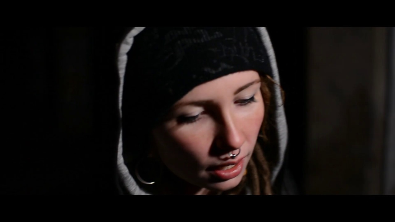 Plaeikke - Mess With Ma Weakness [Official Video]