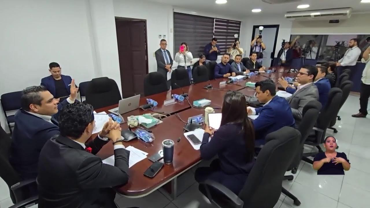 Noticiero Hechos en Vivo
