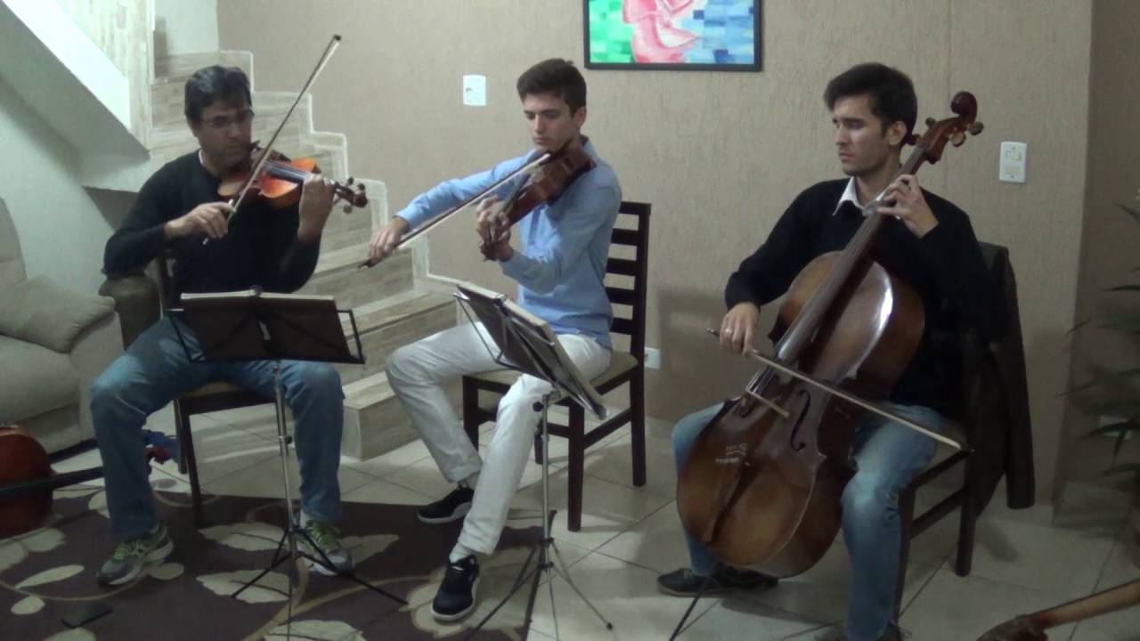 CCB Hino 245 - Não pode entender o Mundo - Trio de Cordas, Hinario n° 5
