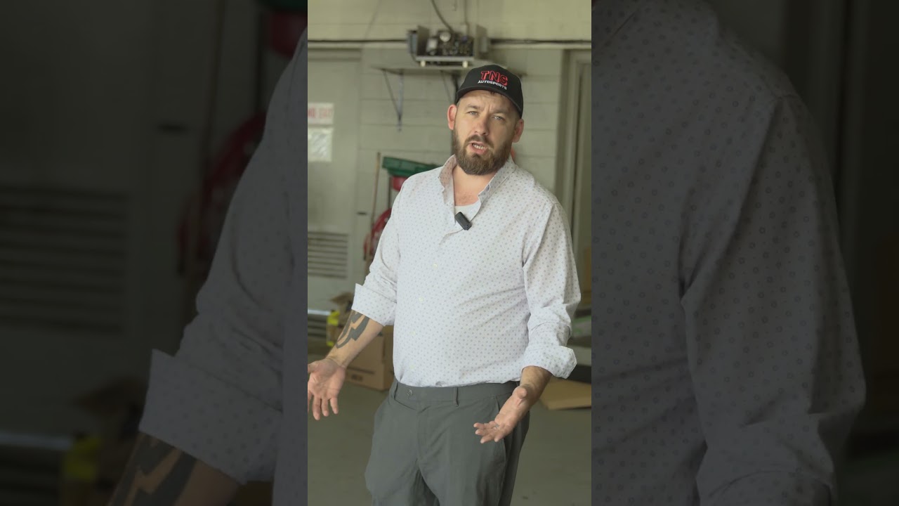 Auto repaire shop in North kansas city. TNS Autosports  