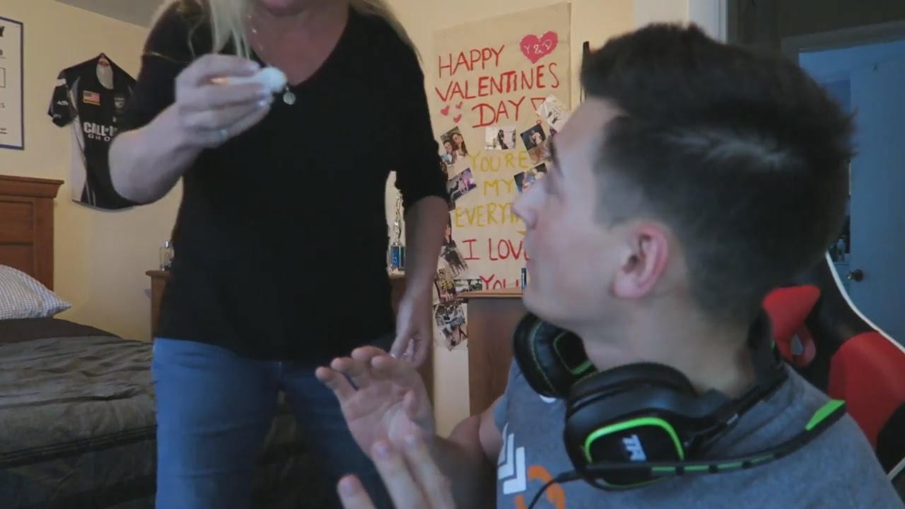 IMPERSONATING FAZE RUG