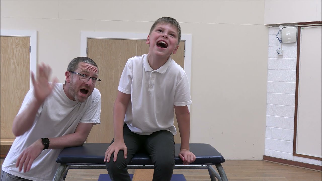 'Sweet Caroline' by Neil Diamond - MAKATON signing with James Morgan