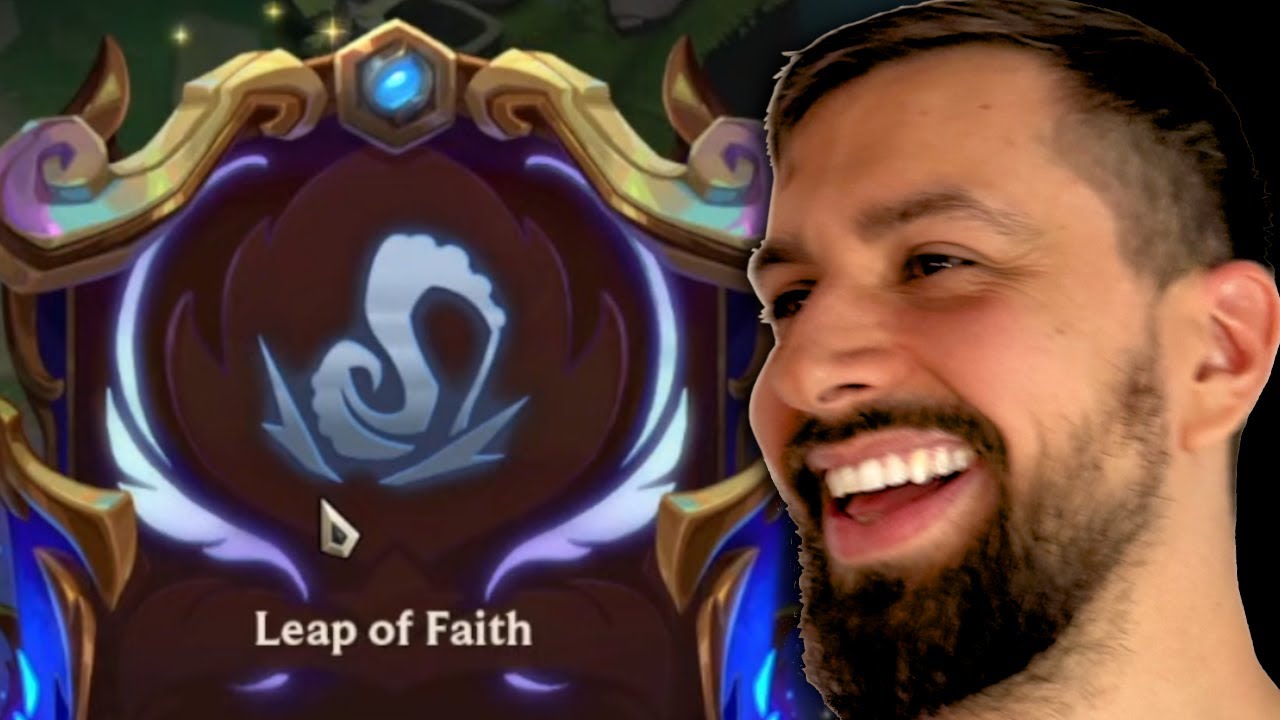I took Illaoi's insane Carry Augment. Then I found a Titanic Hydra, it was insane.