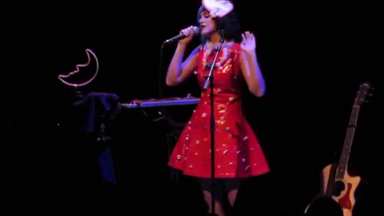 MELANIE MARTINEZ COVER OF STARRING ROLE
