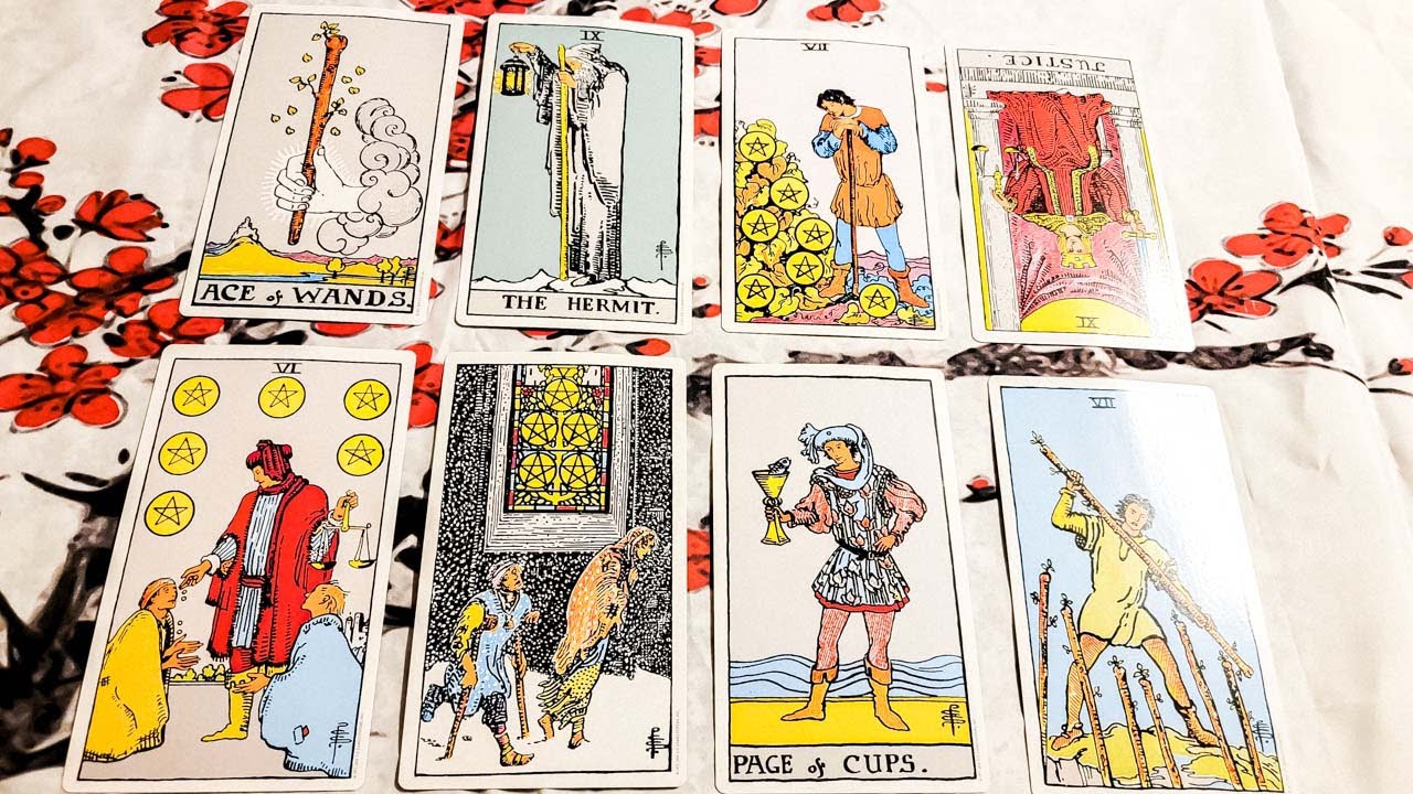 Aquarius April 2022: Returning to Center & Creative Evolution~