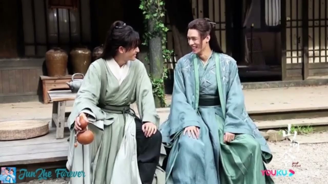 Someone comes - Zhang Zhe Han and Simon Gong Jun -Word of Honor - serie Chinesa