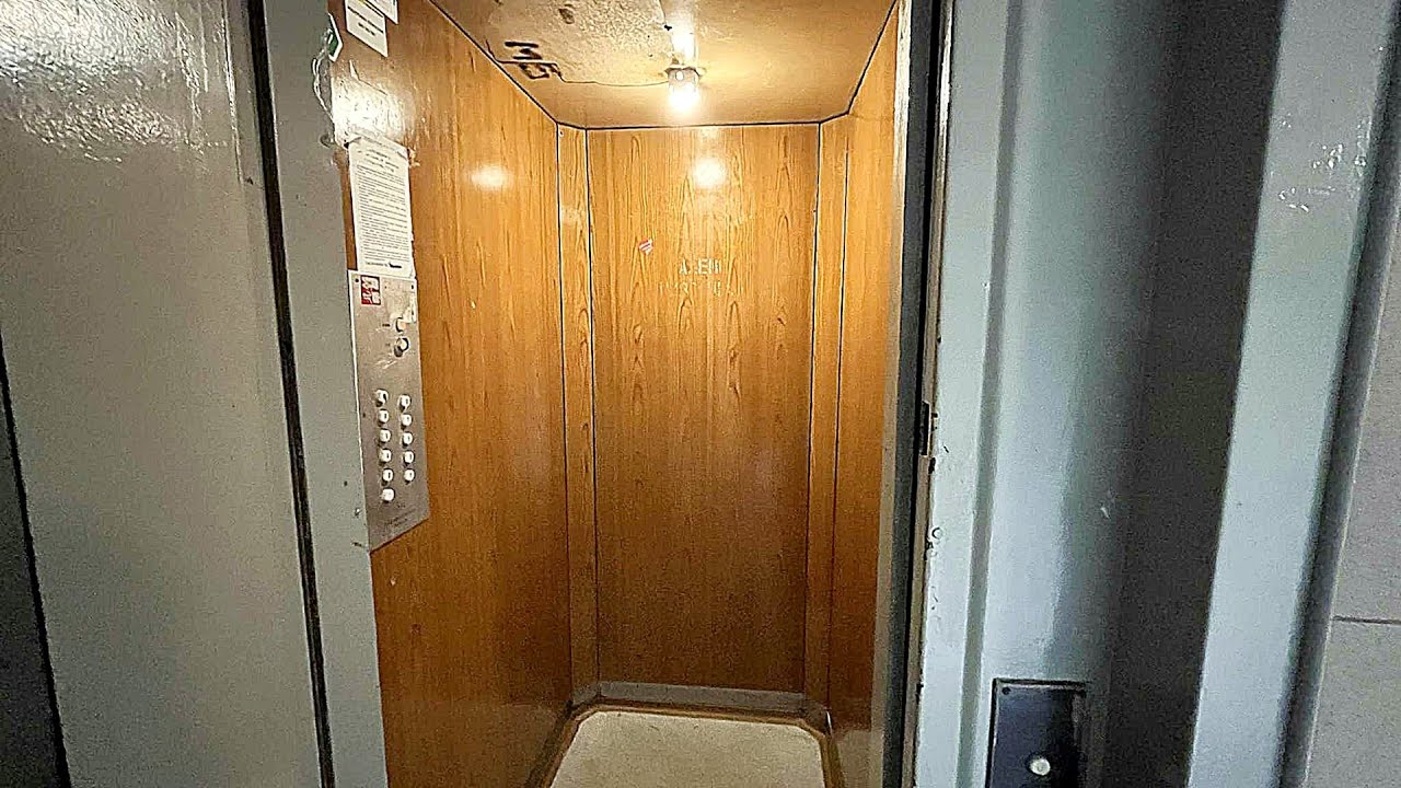 2x Oryginalny ZREMB Osiedlowy z 1977 r. | ul. Bema 7A-7B, Gorzów Wielkopolski