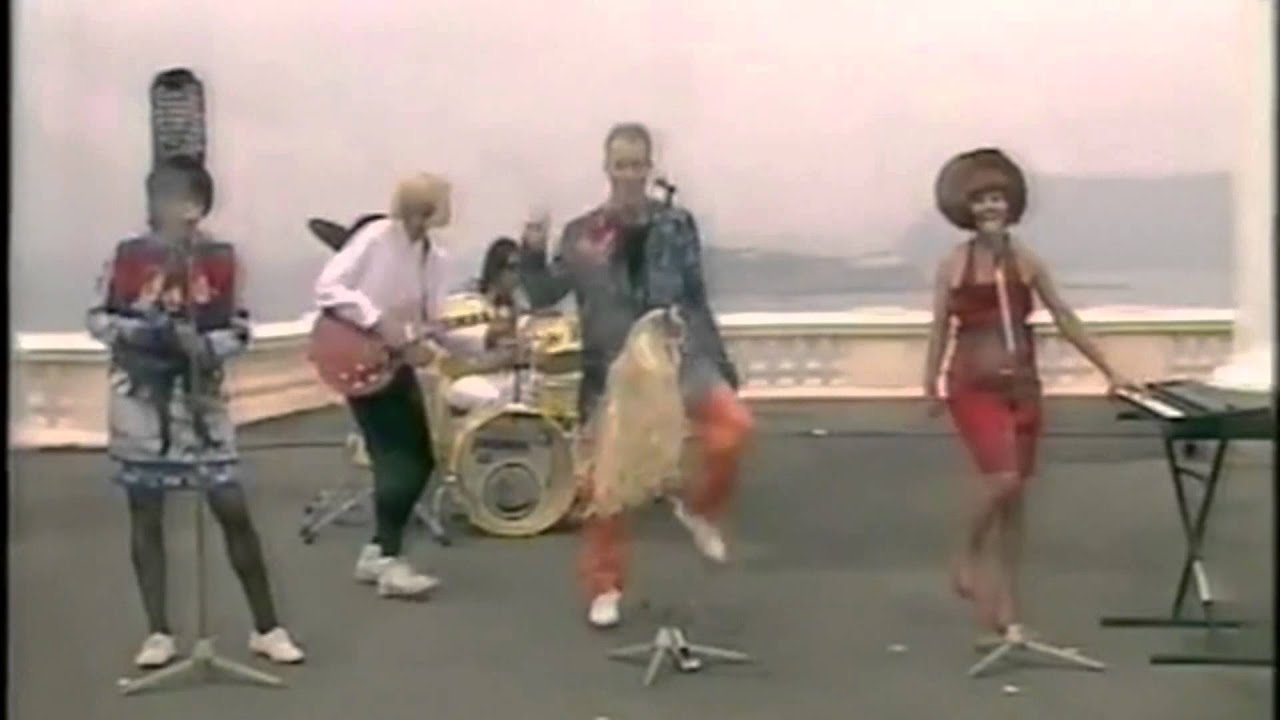 B 52's Wig