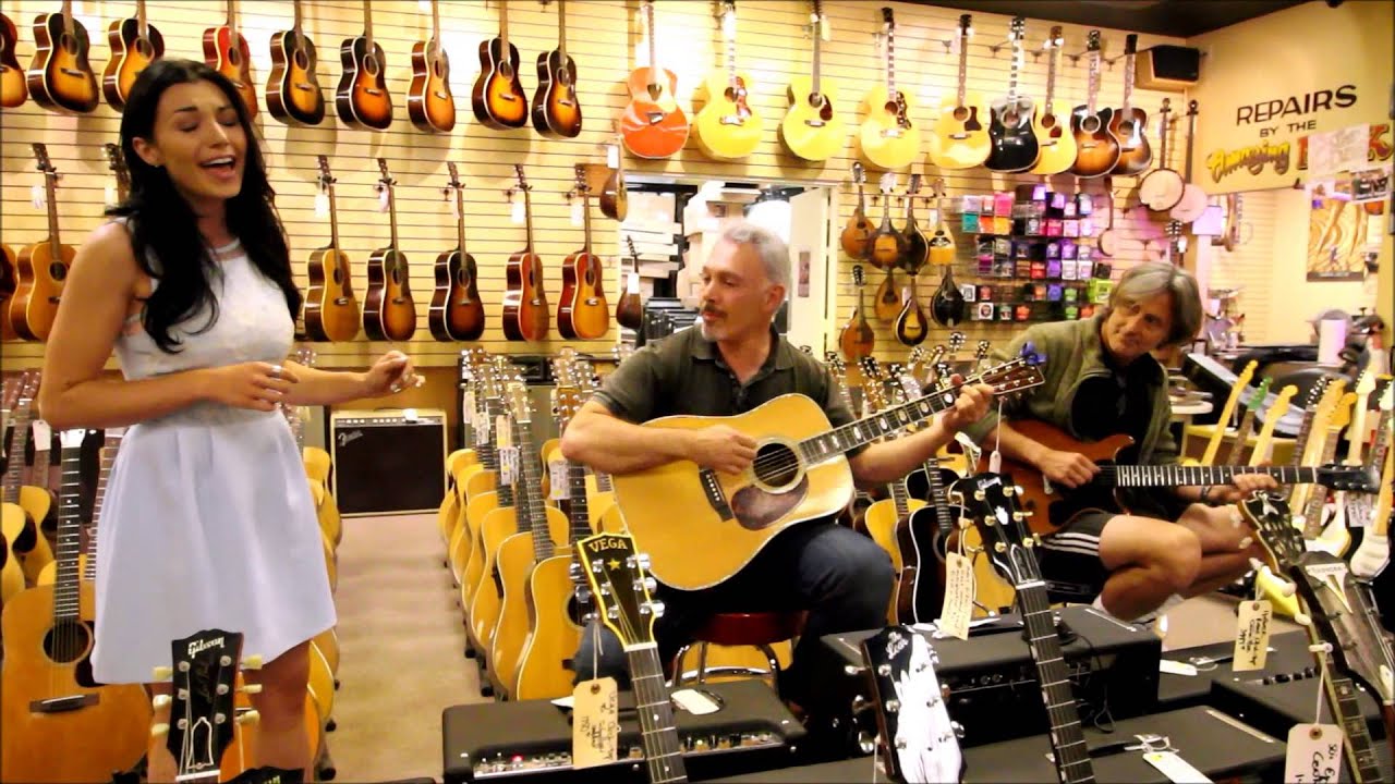 Allen Hinds, Rick & Sylvia Greenstein play Bell Bottom Blues