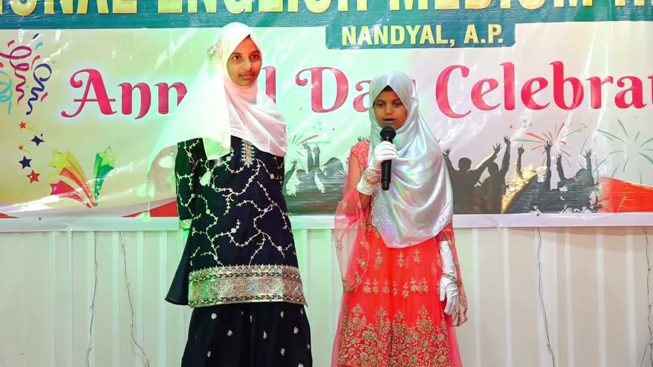 6th Class Girls Recitation of Khane Ki Sunnate & Sone Ki Sunnate National English Medium High School