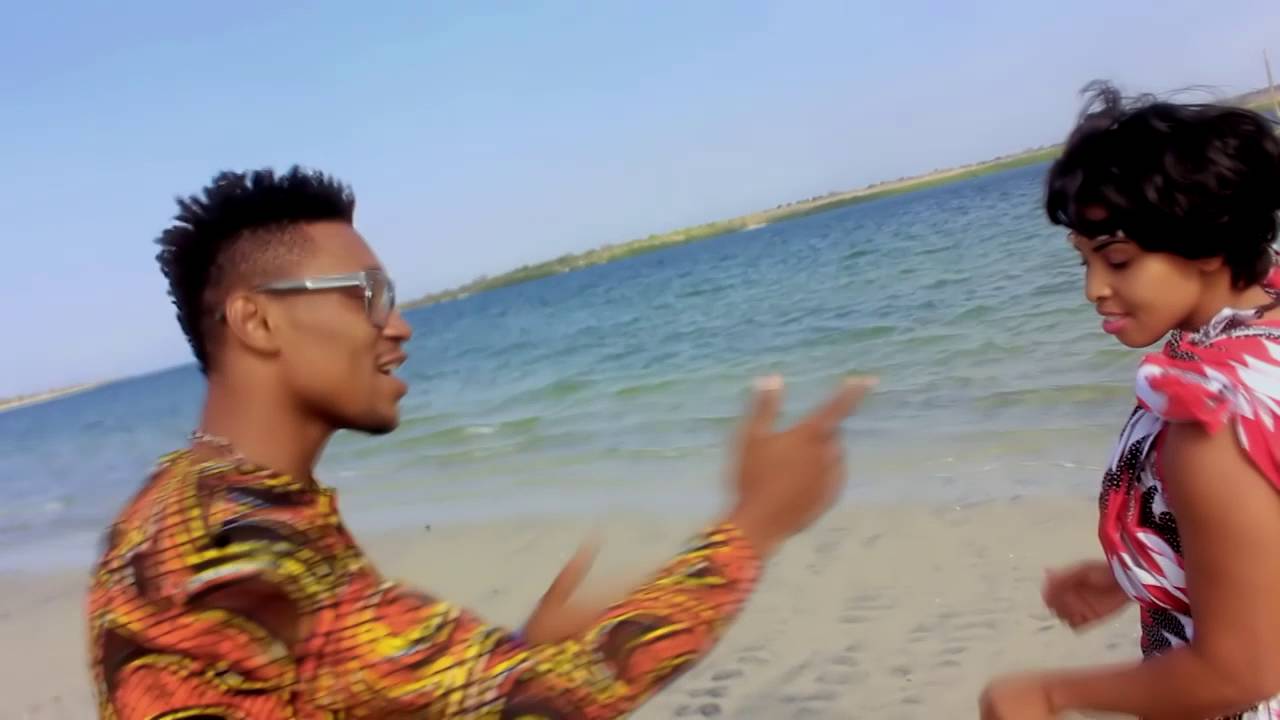 Maizinha Ft Bob Junior Athuala muawehe sana  Oficial Video HD mp4