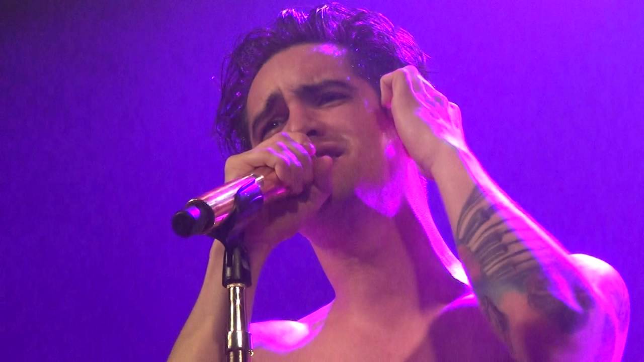 Panic! At The Disco - Golden Days (Amsterdam, NL, 26/05/16)
