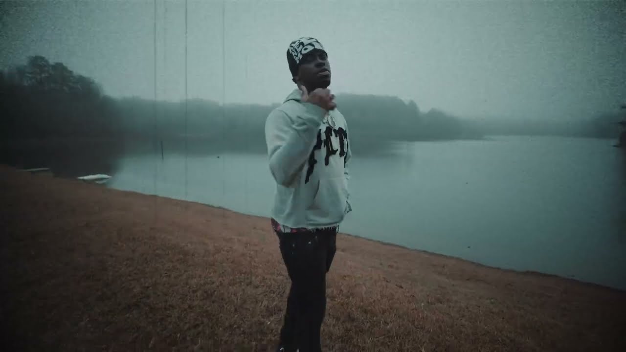 Quez2rr - Angels Falling (Official Music Video)