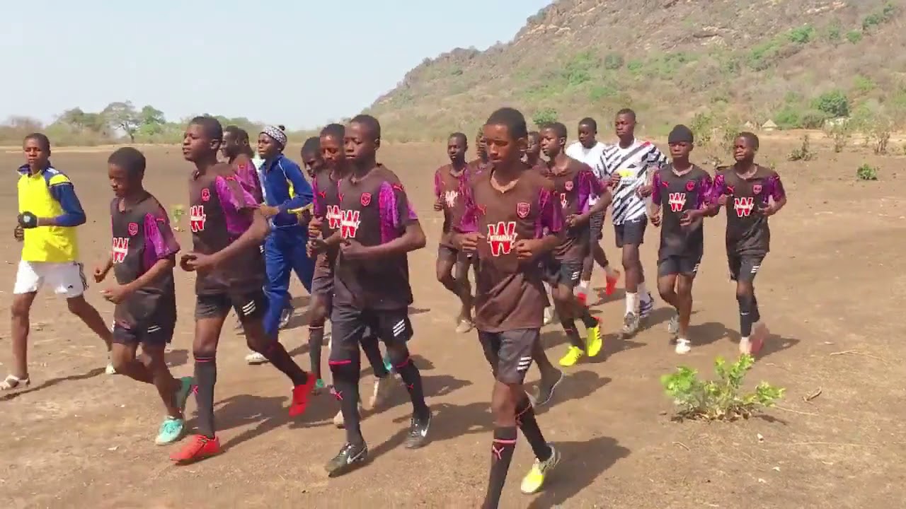 Match amical Galaxy kdg vs Soleil d'espoir à Bandafassi