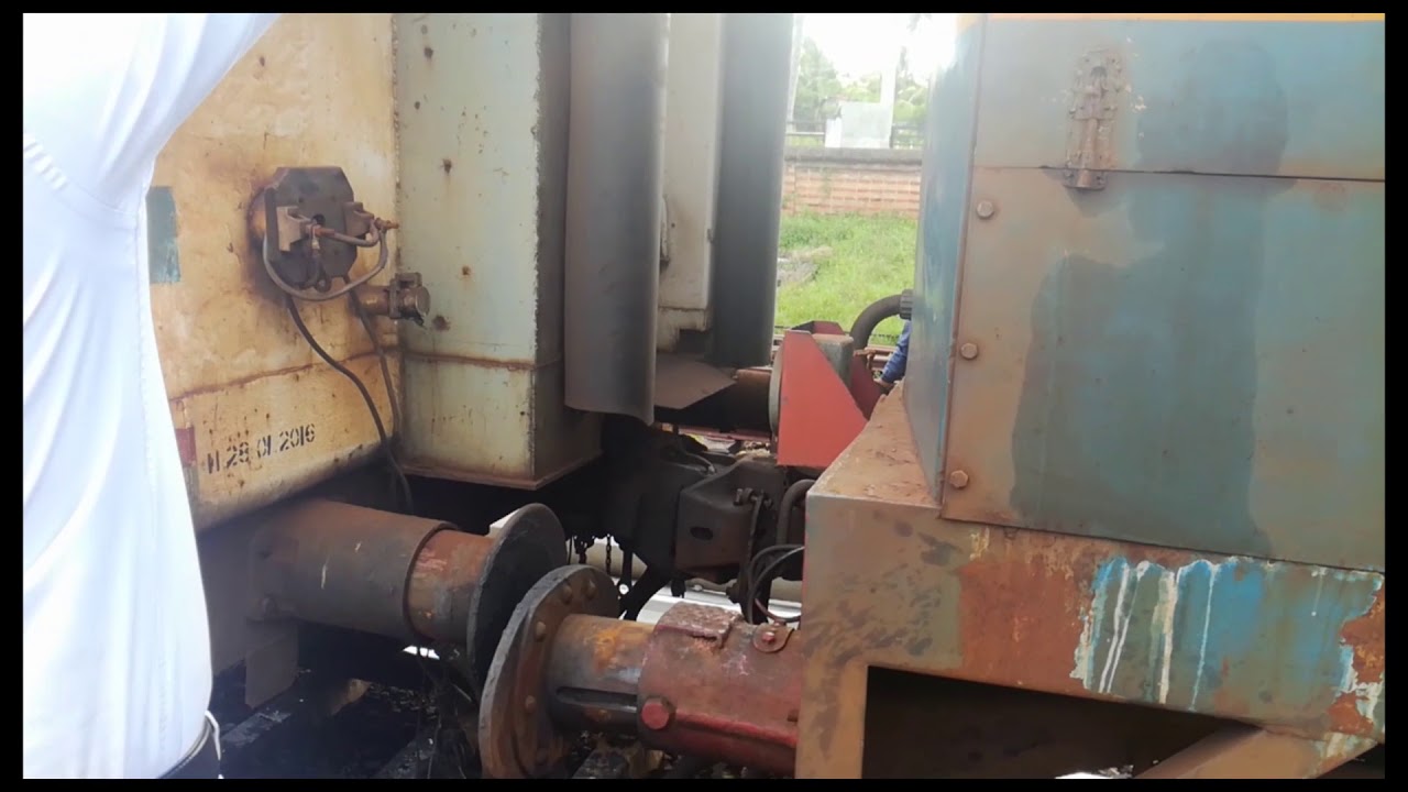 Railway coupling at Panadura Railway Station