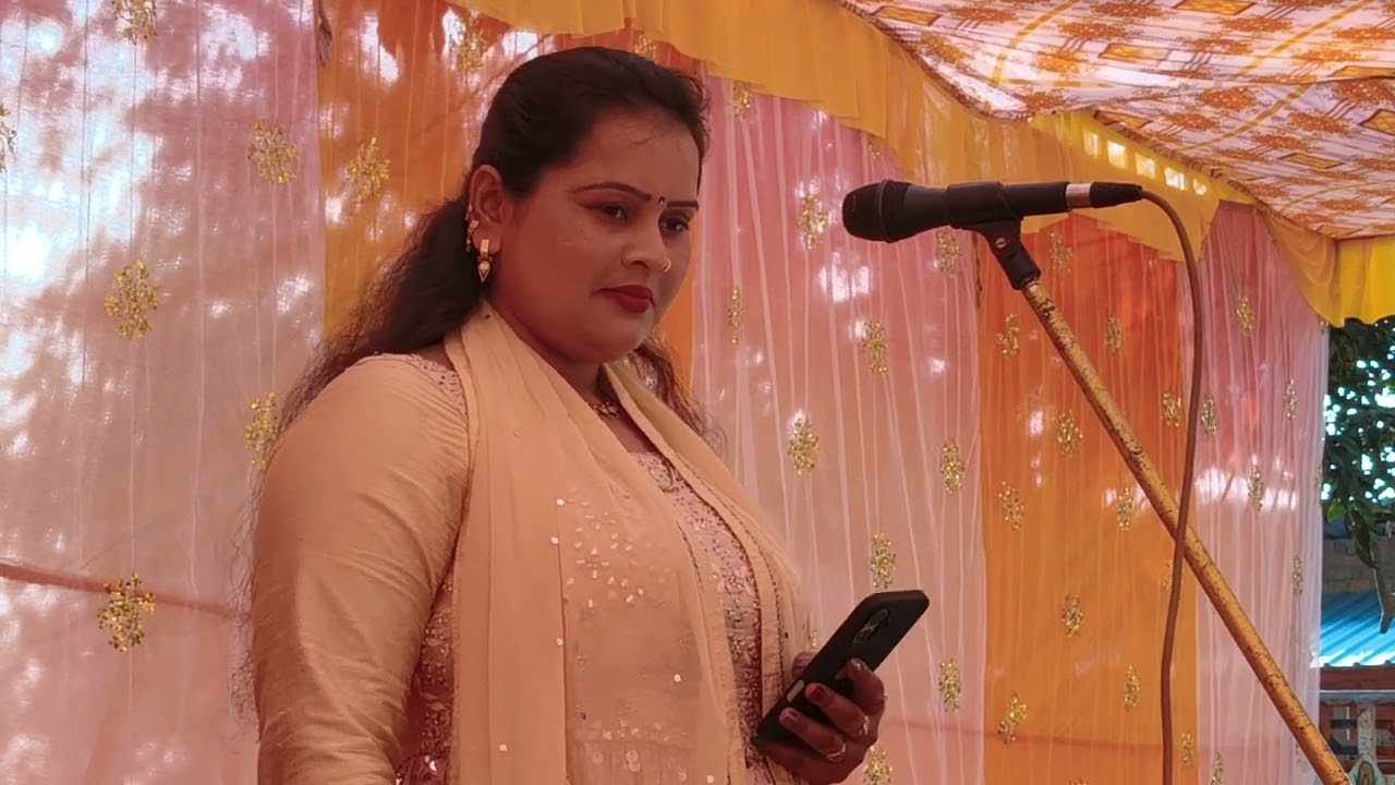 बिरहा गायिका प्रीति पाल