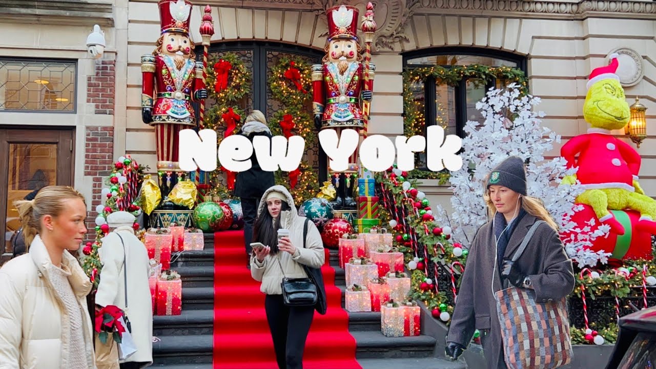 [4K]🇺🇸NYC Walk🎄✨Christmas Decorations on Upper East Side via Madison Ave 2022