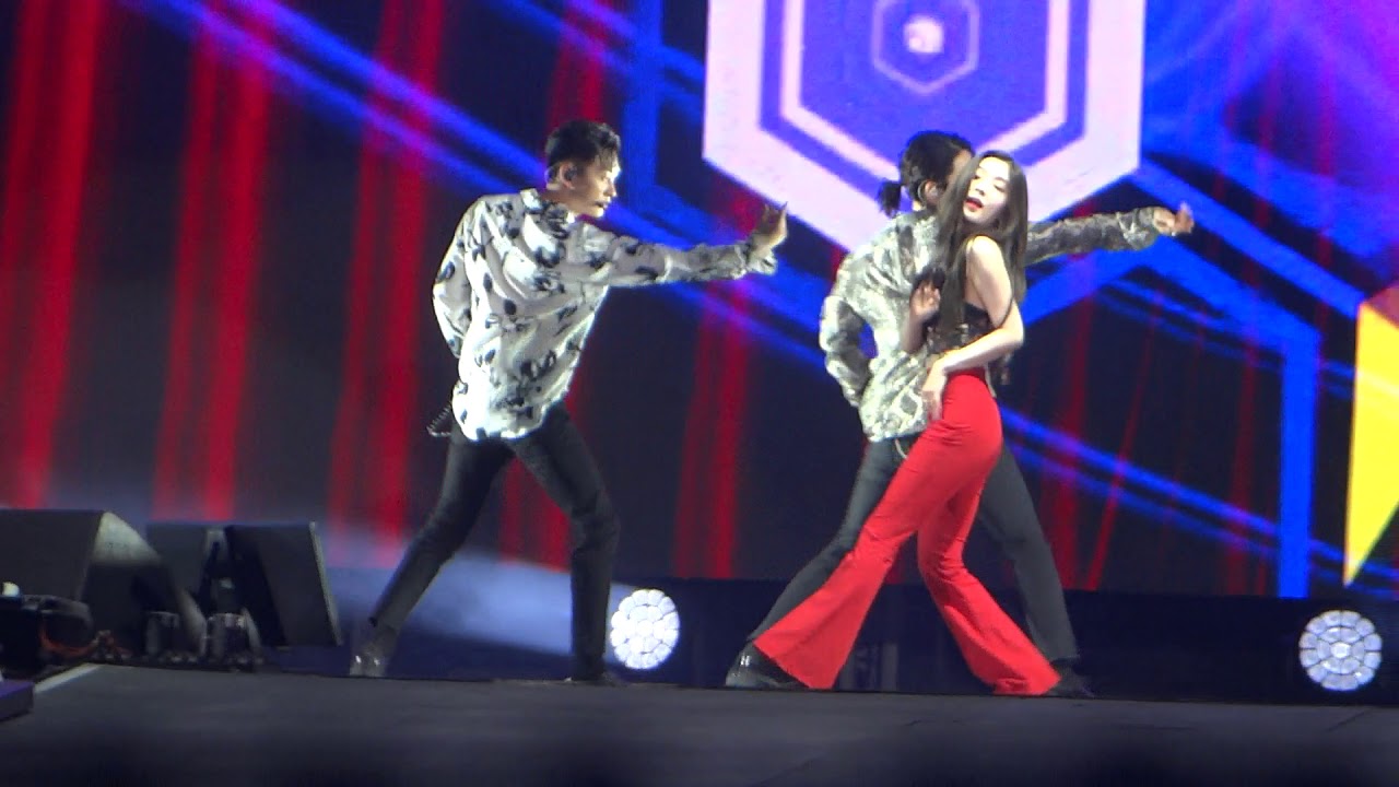 SUPER JUNIOR FT IRENE- LO SIENTO SMTOWN LIVE CHILE