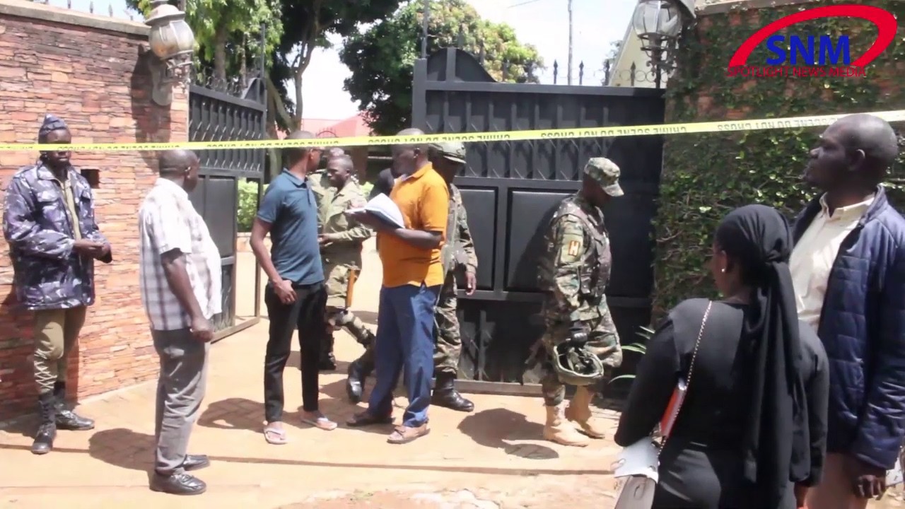 Ekiri e Mukono, omusomesa wa University atiddwa mu bukambe, bamulumbye mu kisenge