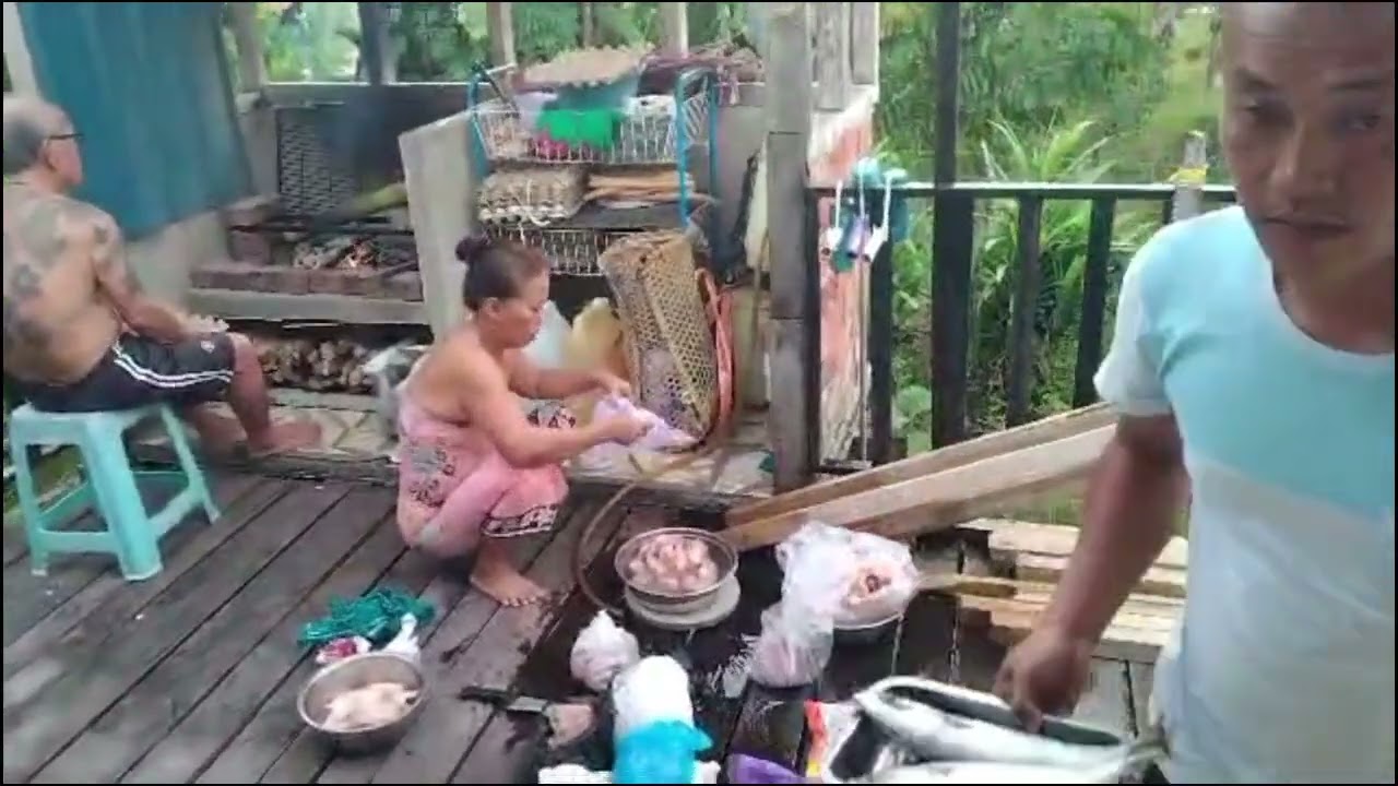NGINTU PEMAKAI KENA NYAMBUT ARI APAI (KUE CHANG, BAYAK PANSUH, IKAN LEMPIH )