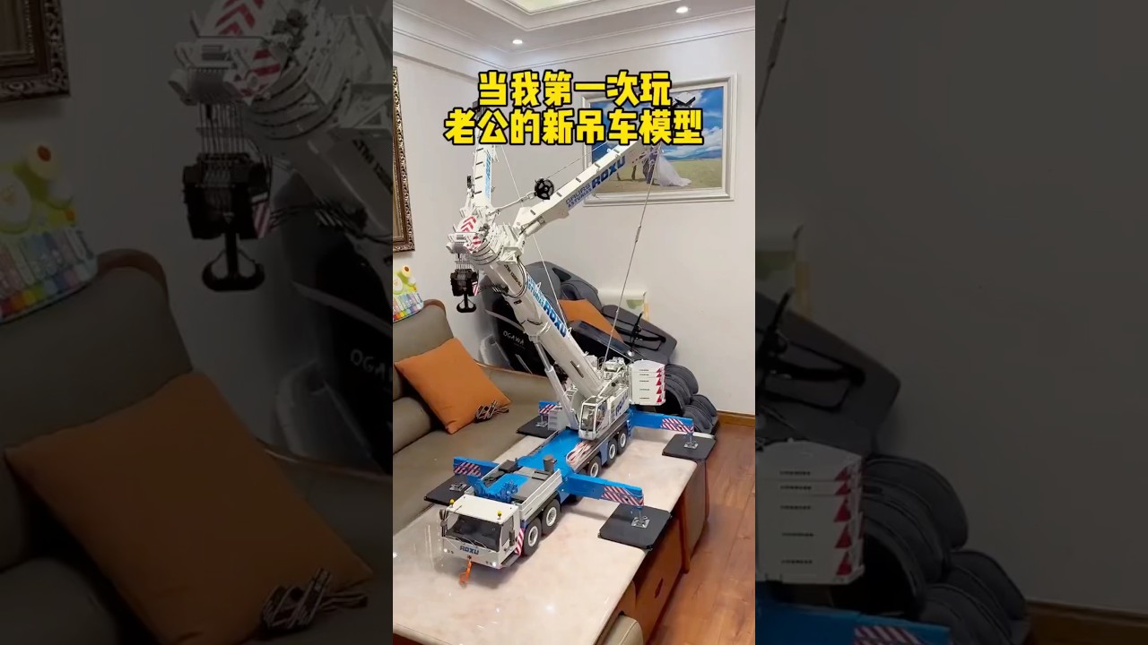 Mini Truck Crane That Actually Works | Real Engineering Model in Action 🚧 #viral #automobile