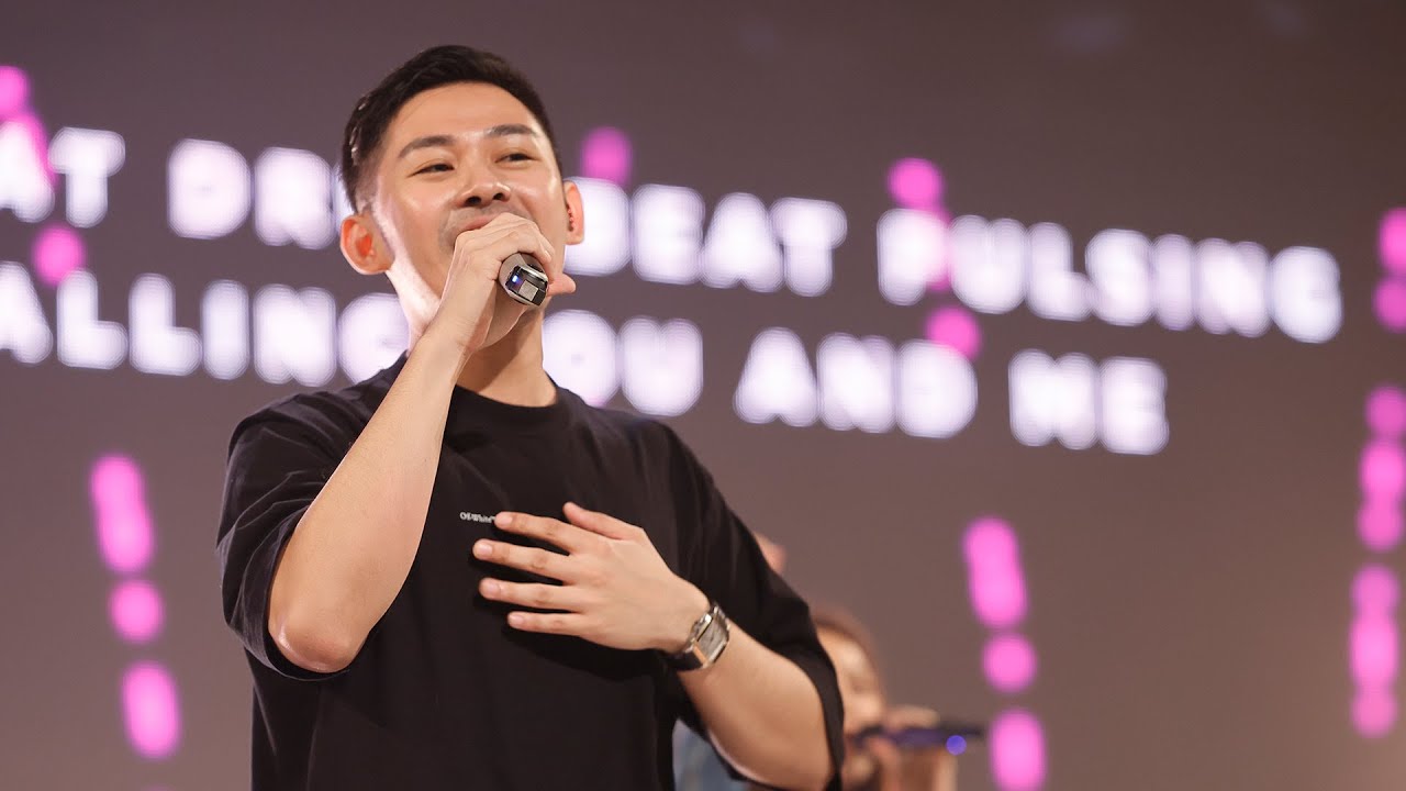 CityWorship: World Outside Your Window // Cyril Julien Toh @City Harvest Church