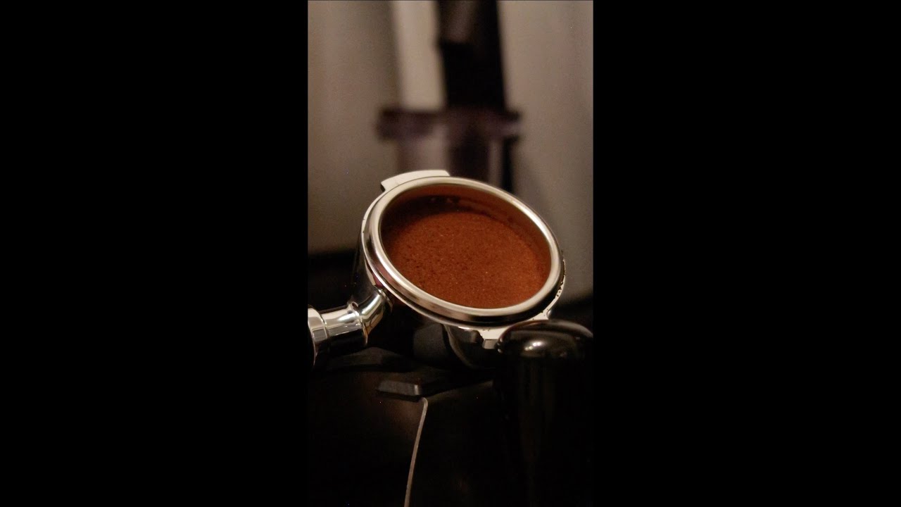 Satisfying Espresso puck prep at home. ☕️ #shorts #espresso