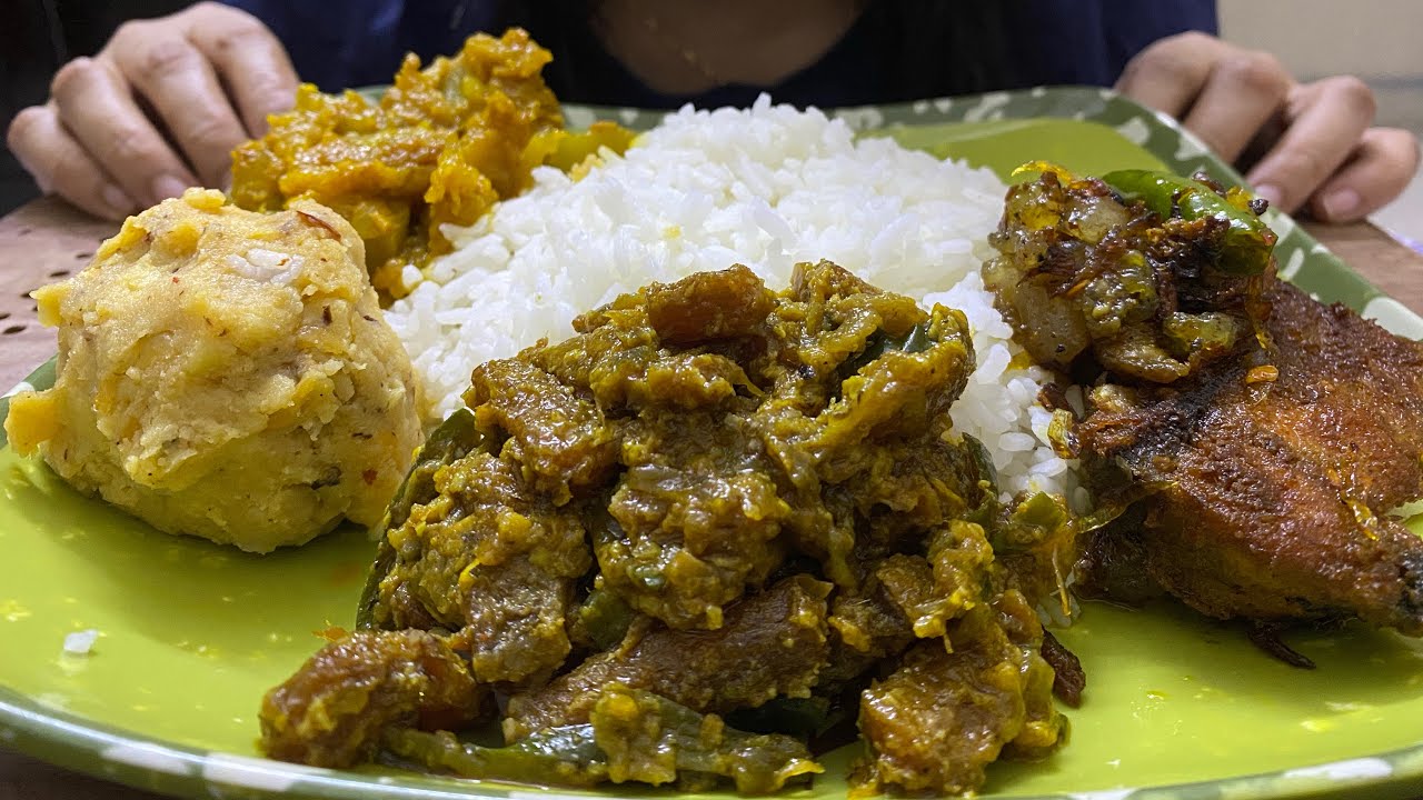 [ASMR] Eating Plain rice, Aloo vorta, pumpkin vajhi, Shutki bhuna & Rui macher tel #asmr#foodeating
