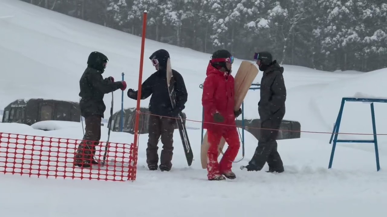 【東北の超秘境で雪板】Tohoku super session (オーストラリアのサーファーKaiが初体験で素晴らしい滑りなので必見)