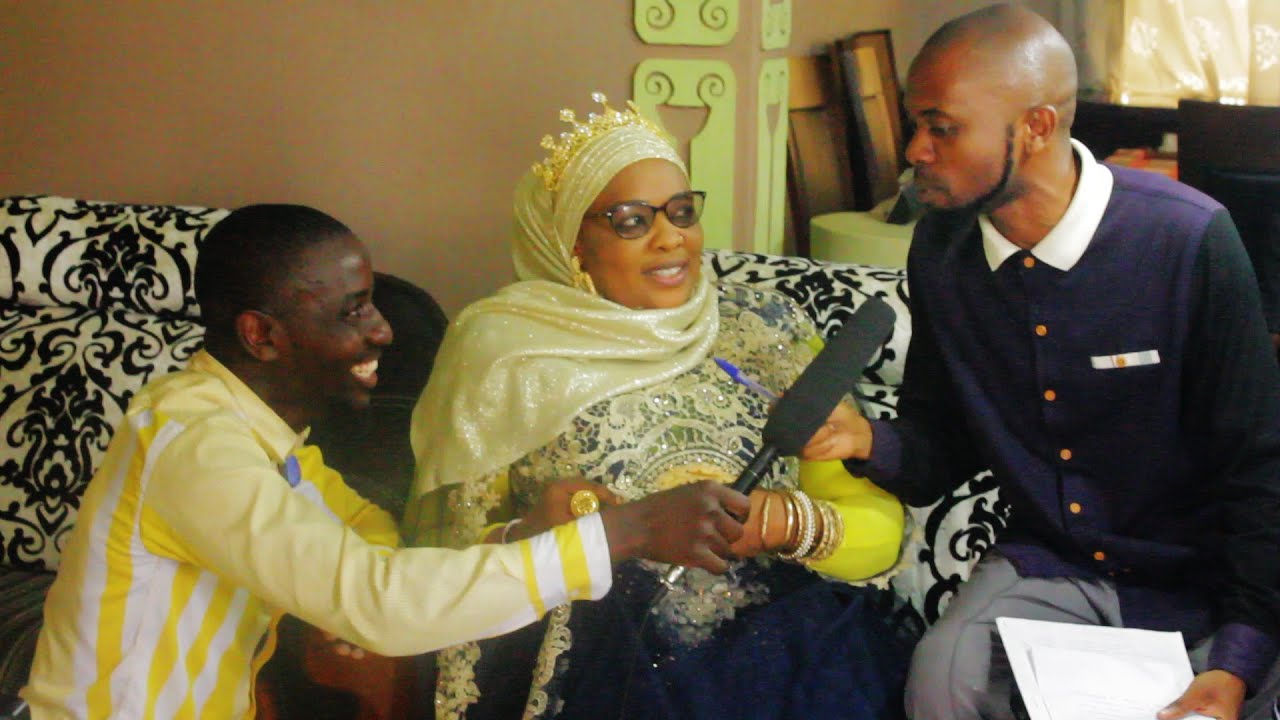MUGISHA n'umugore wiwe tubaguyeko munzu bariko barakina || Vyatugoye kubaronka || Badutwengeje cane