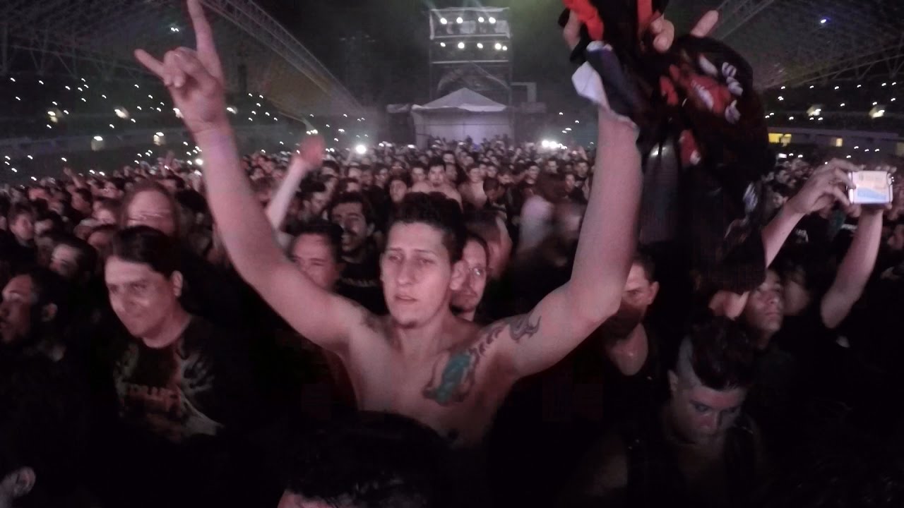 El público de Metallica en Costa Rica 2016, pura energía. #MetInCR