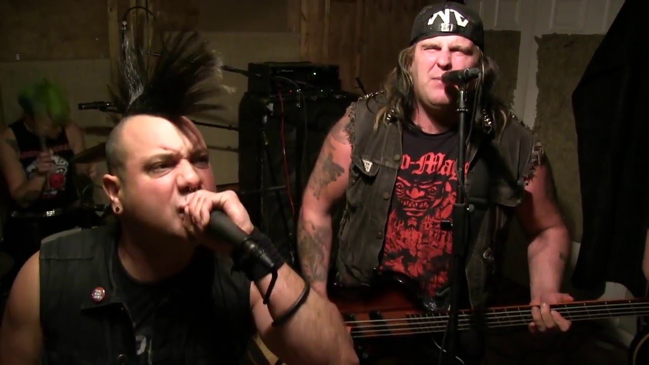 STARVING WOLVES - THE PROPOSITION (Live at Diamond Factory Studios)