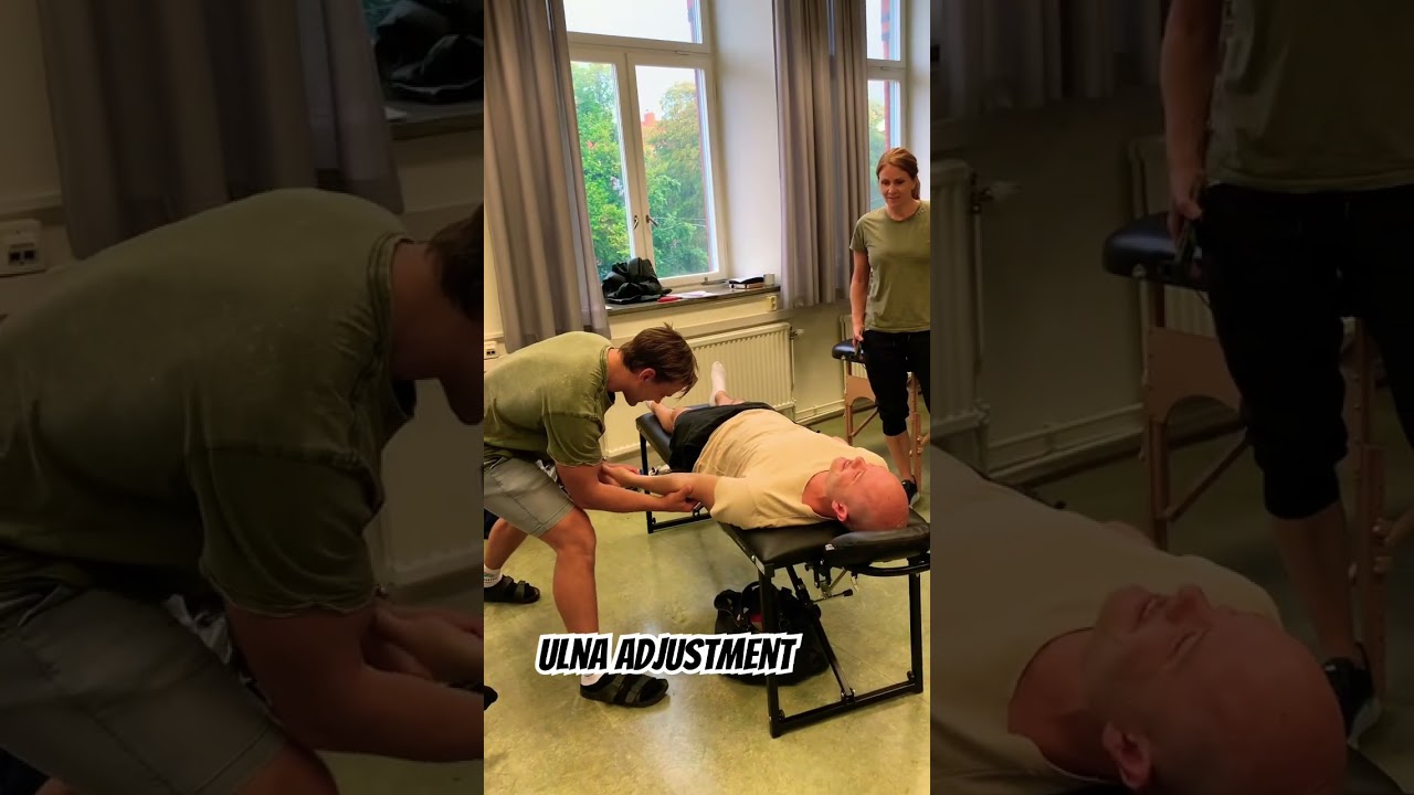 Ulna adjustment #chiropractic #chiropractor #naprapat #calcaneus #osteopat