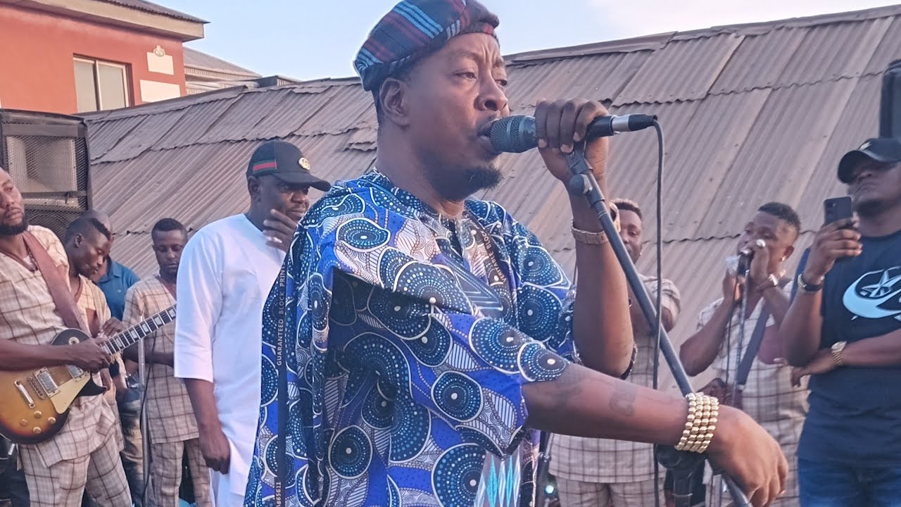 ALH TAYE CURRENCY LIVE AT AGBOKOJO ELITE CARNIVAL.. ALH IDOWU OMOLEWA TOMMY CARNIVAL 2025