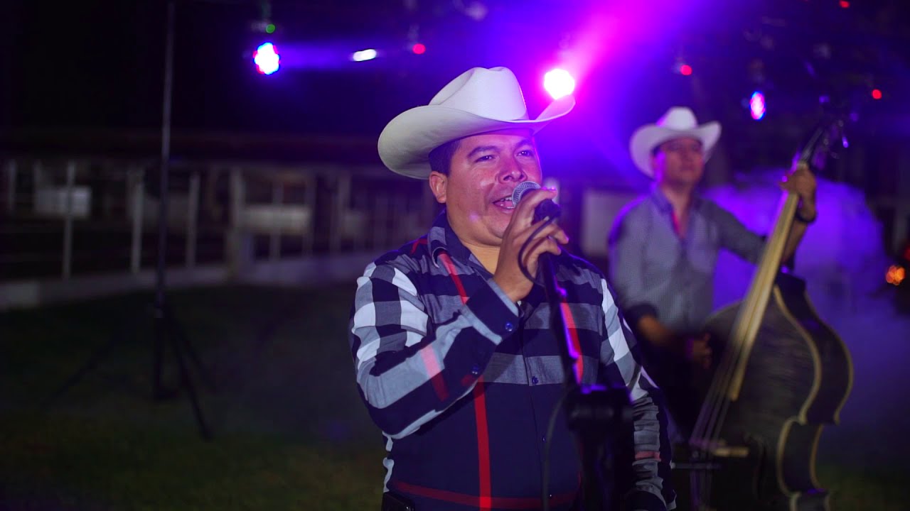 Los Hijos De Sinaloa - La Palma Y Sus Cerros (Video Musical) (Con Tololoche)