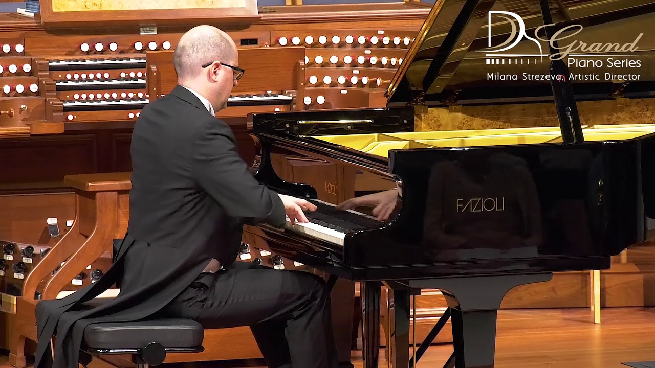 Roberto Plano plays Bellini/Chopin: Casta Diva